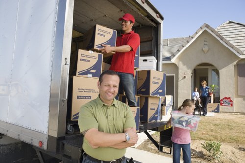Packing support for a Harringay home move