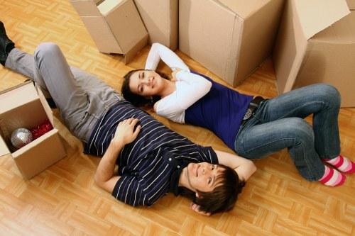 Organised packing process for fragile belongings